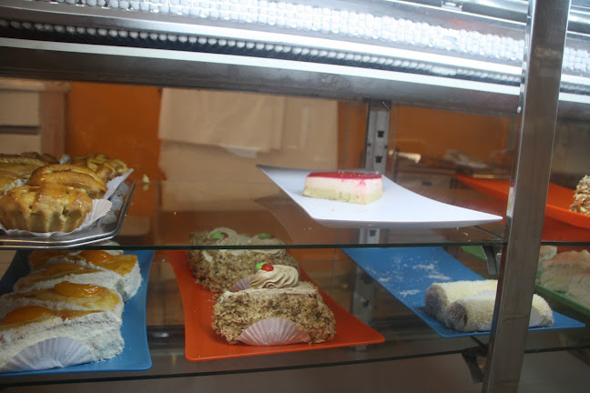 Comentarii opinii despre Pastelería Barreda