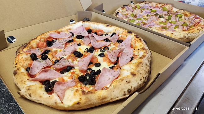 Pizzería Volcanes - Gastronomía y hostelería