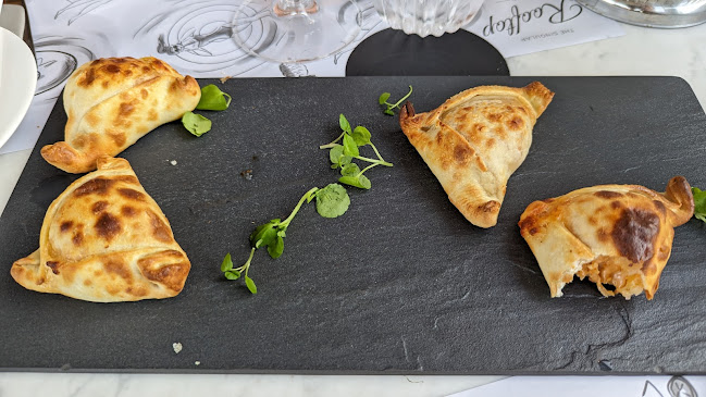 Comments and reviews of The Singular Restaurant