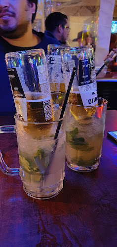 Comments and reviews of Bar Surreal