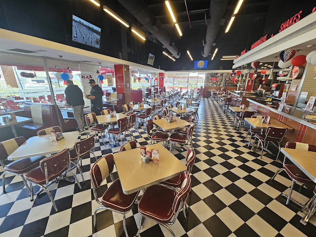 Johnny Rockets Mallplaza Oeste