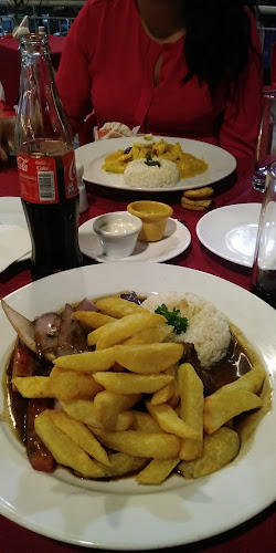 Cevichazo Restaurant Open Times