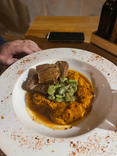 Casa Pangui - Gastronomía y hostelería