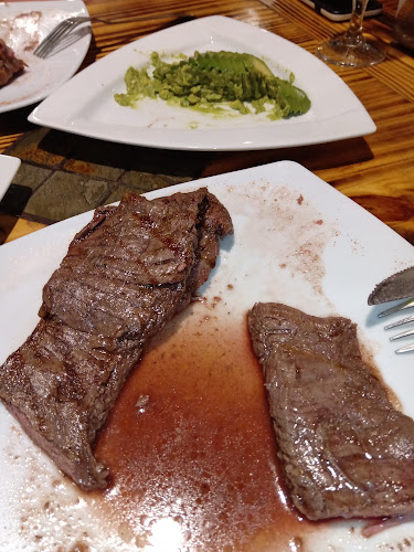 Rustiko Restaurant & Pub Phone number