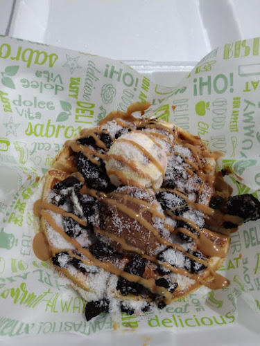 Comentarii opinii despre Chantilly Waffles