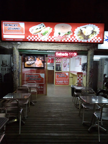 HUNGRY JOHNNY Sandwicheria & Completos - Macul