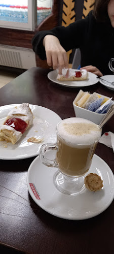 Reviews of Panicale Pastelería & Restaurant in Concepción - Gastronomía y hostelería