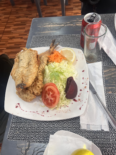 Comments and reviews of Amor & Sazon Restaurant