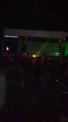 Comentarii opinii despre Costanera Club