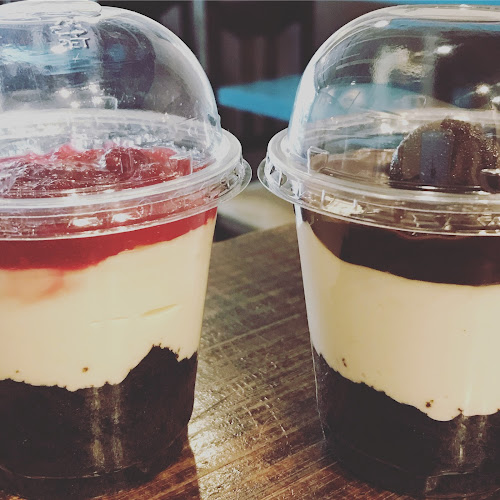 Chocolate Cafe Phone number