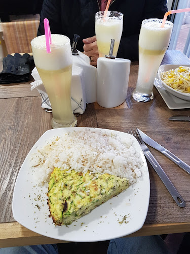 Comments and reviews of Cafeteria MedO2