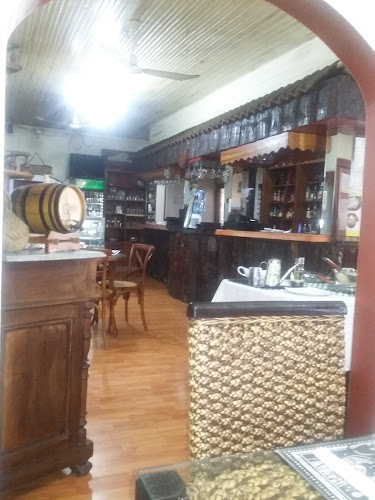 RESTAURANT PERUANO TAYTA MAMA - Gastronomía y hostelería