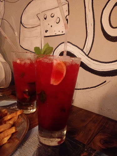 Araukasa Sanguches & Bar - Gastronomía y hostelería