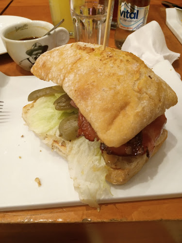 Comments and reviews of Cafe De Luis