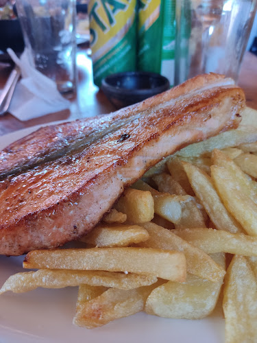 El Galeón Phone number