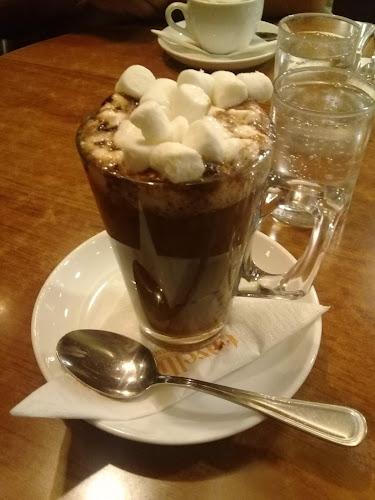 Cafeteria Tavelli La Reina - Gastronomía y hostelería