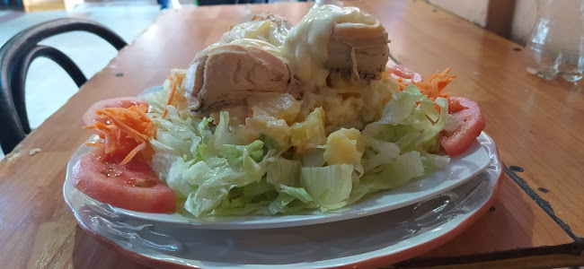 Restaurant Y Marisqueria Clarita Phone number