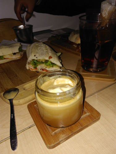 Jengibre Café Open Times