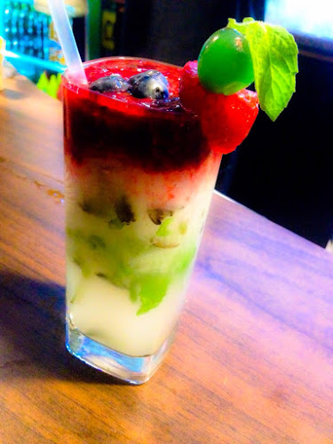 Espacio Vip (Bar & Restaurant) Open Times