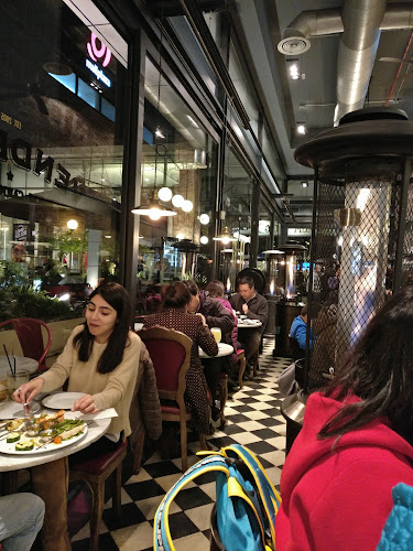 Vendetta Phone number