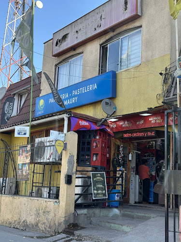 Panadería Y Pastelería Maury