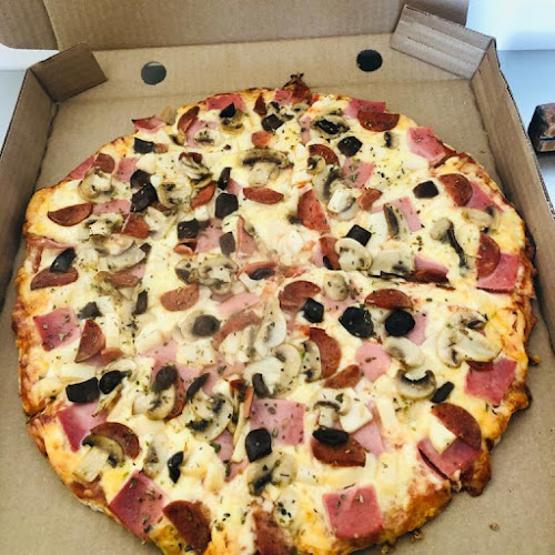 Opinii despre Los Gatos Del Quisco în El Quisco - Gastronomía y hostelería