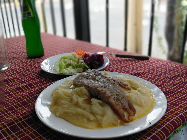 Juan y Juanito Comida Casera Phone number