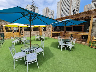 Restaurante Centro Eventos Piscina Temperada Antofagasta MR. DUCK
