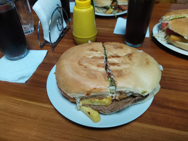 Pub Restaurante Los Galenos - Iquique