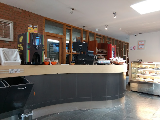 Panadería y Pastelería Kruh i Kava