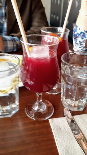 Comentarii opinii despre Tapas y Birra Comida Mediterranea Delivery