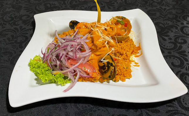 RESTAURANT PERUANO TAYTA MAMA - Gastronomía y hostelería