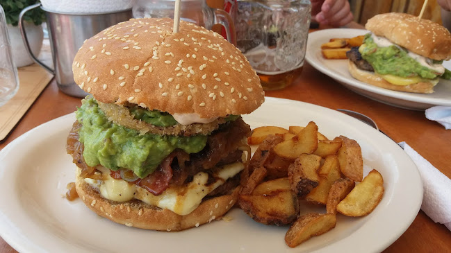 Opinii despre Local cerrado în Santiago - Gastronomía y hostelería