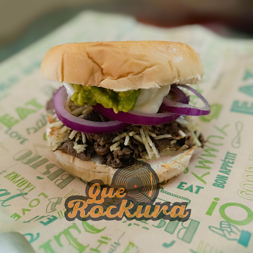 Que Rockura Open Times