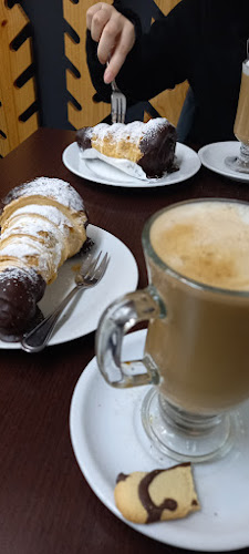 Panicale Pastelería & Restaurant - Gastronomía y hostelería