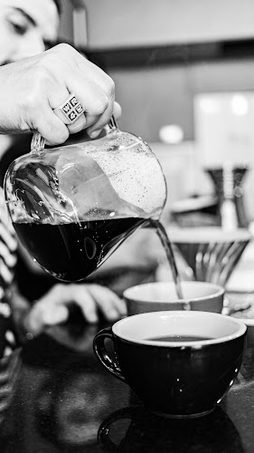 Av. Pedro de Valdivia 51, 7501012 Providencia, Región Metropolitana