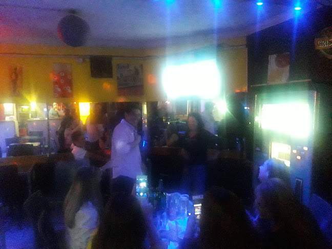 Sushi bar esmeralda Phone number