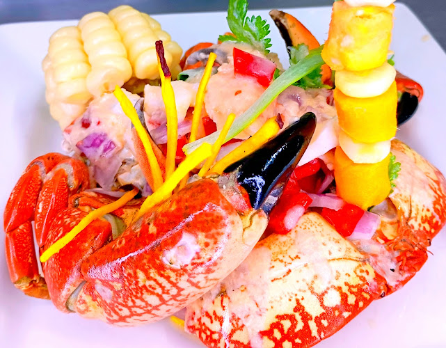 El Bravazzo golf Cocina Peruana - Gastronomía y hostelería