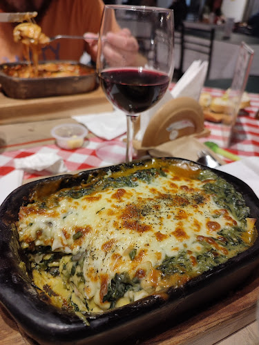 Di pasta Phone number