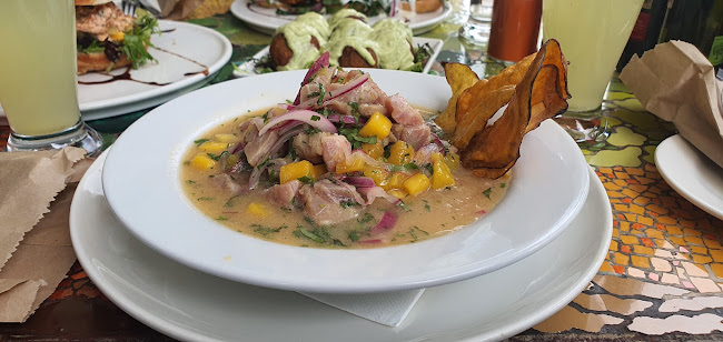 El Growler Phone number