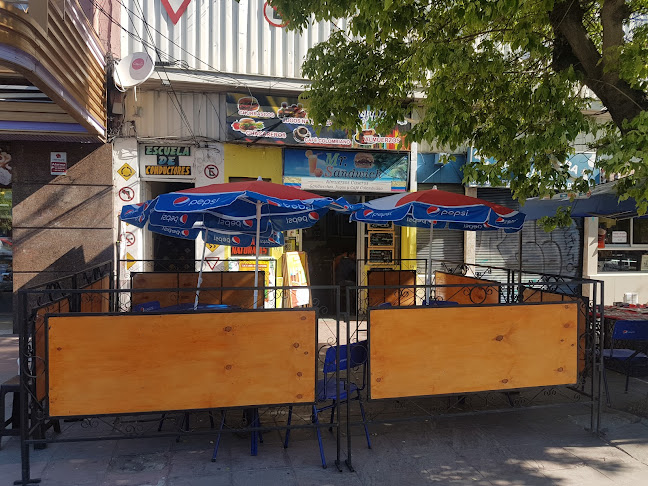 Pedro Montt 2366, 2362995 Valparaíso