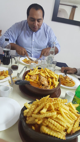 Los Pollos Dorados, restaurante - Talca