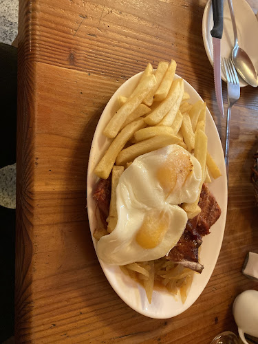 Restaurant Ñielol (Las Muñecas)