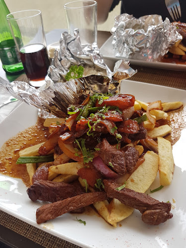 Antojos Restaurante a la carta mariscos y pescados - Gastronomía y hostelería