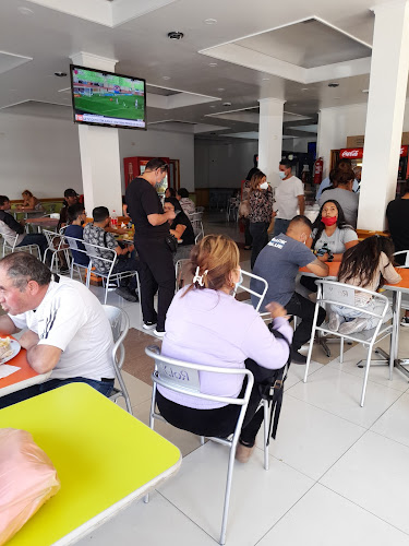 Roly Pollos Asados - Iquique