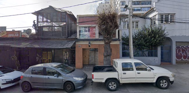 Juan Wilton Ademar Castillo Machuca, Cafe, Bar E.I