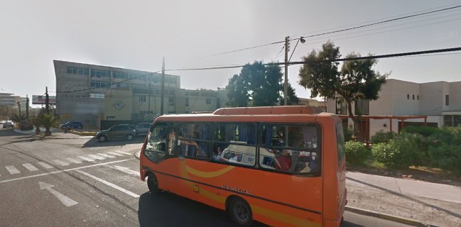 Jengibre Sushi, Sandwich Y Delicatesses