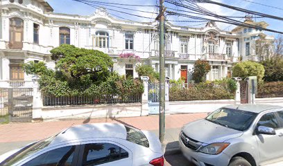 Fernandez Lanfranco Silvia Isabel Y Otra